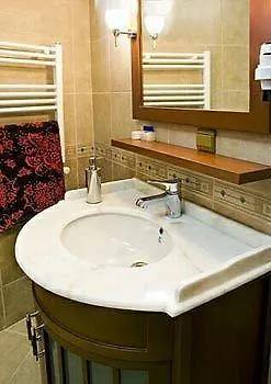 Hotel Sah